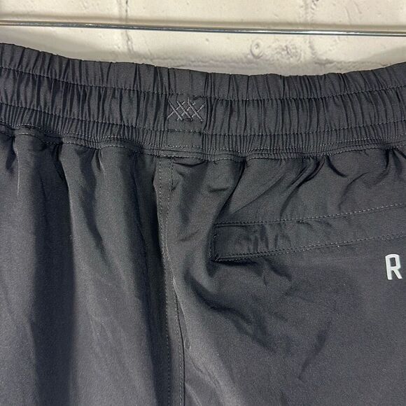 RHONE 9" Essentials Training Shorts Men's Black Elastic Waistband - SZ L - Picture 7 of 13